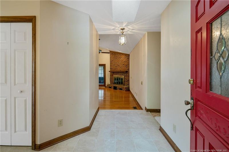 118 Meadow Spring Ln, Sanford, NC 27332