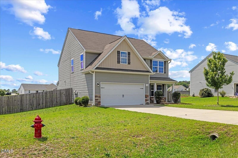 118 Old Head Way, Fuquay Varina, NC 27526