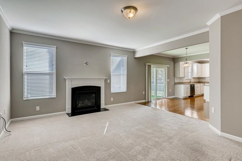 118 Putters Ct, Durham, NC 27703