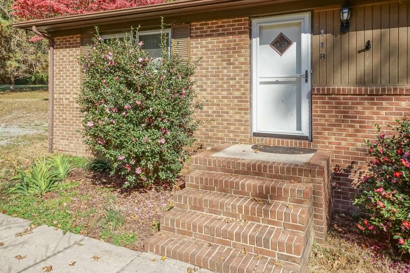 118 Ridgecrest Cir, Durham, NC 27712