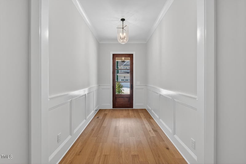 118 Sanderway Dr, Chapel Hill, NC 27516