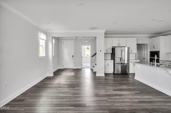 118 Sea Cave Ln, Raleigh, NC 27610