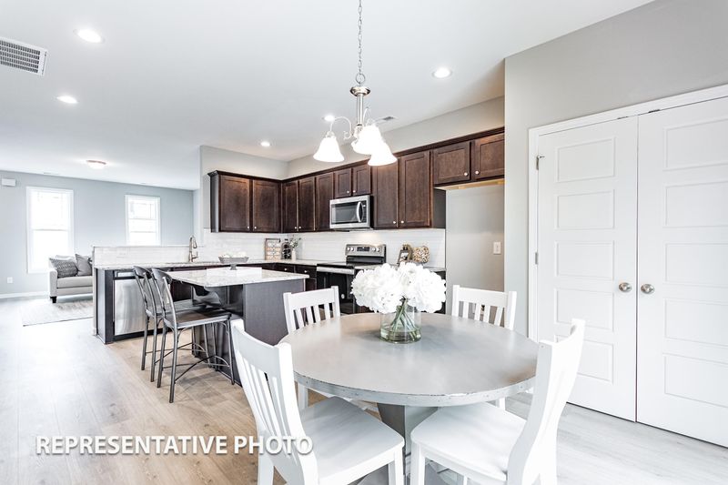 118 Seedling Ct, Zebulon, NC 27597