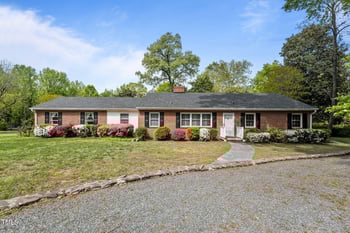 118 Shannon Dr, Burlington, NC 27215