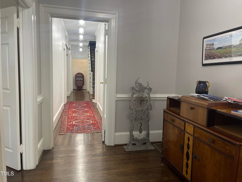 118 St Marys St, Raleigh, NC 27605
