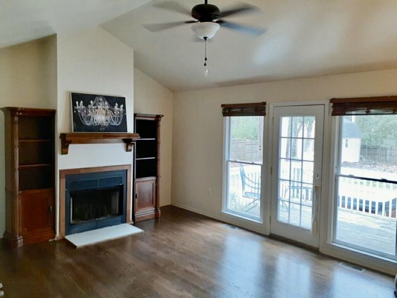 118 Stancil Dr, Angier, NC 27501