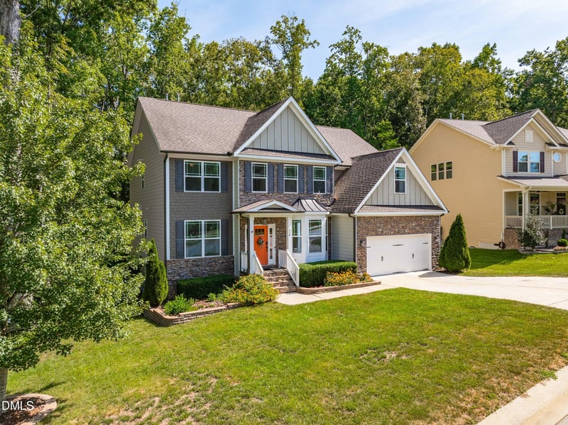 118 Stratford Ln, Clayton, NC 27527