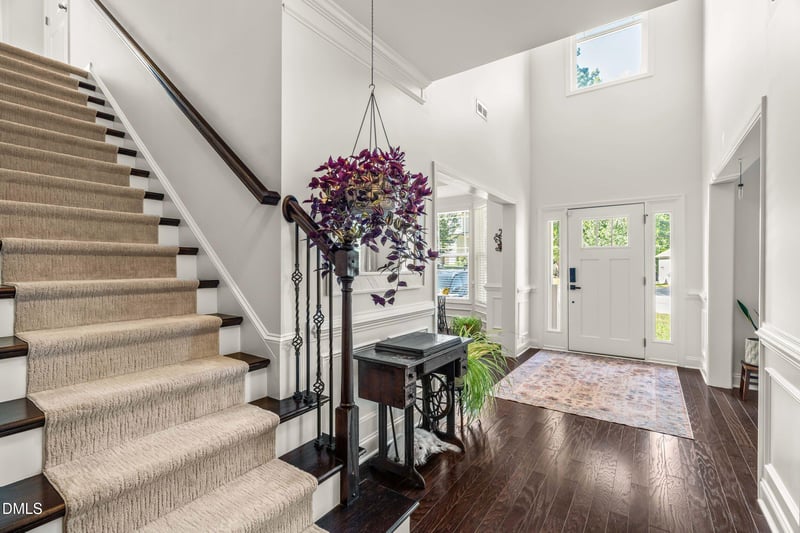 118 Stratford Ln, Clayton, NC 27527