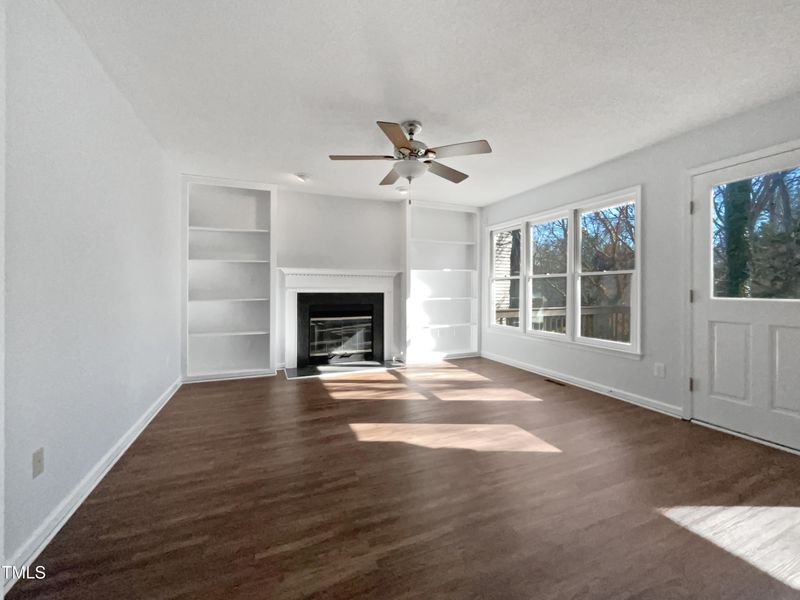118 Trafalgar Ln, Cary, NC 27513