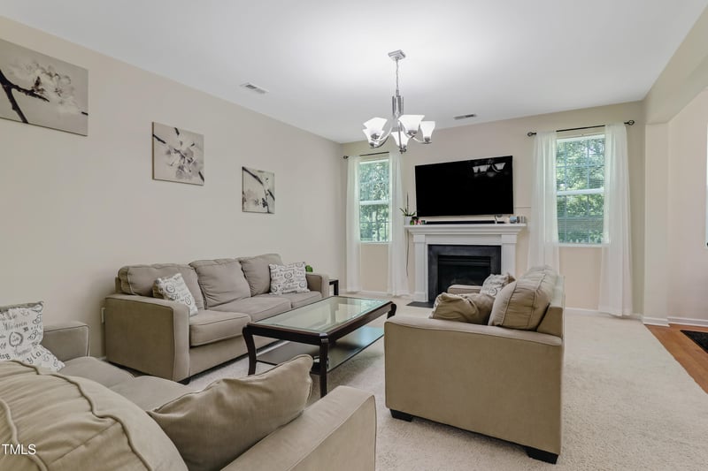 118 Tweedbank Ct, Fuquay Varina, NC 27526