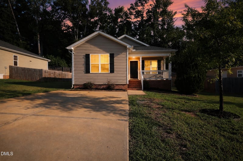 118 Volunteer St, Garner, NC 27529