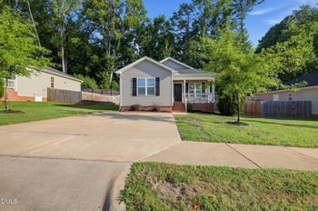 118 Volunteer St, Garner, NC 27529