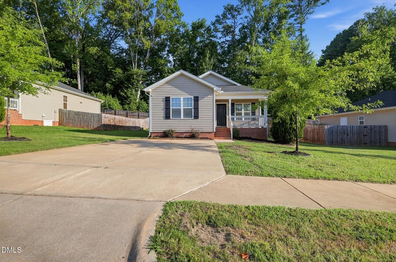 118 Volunteer St, Garner, NC 27529