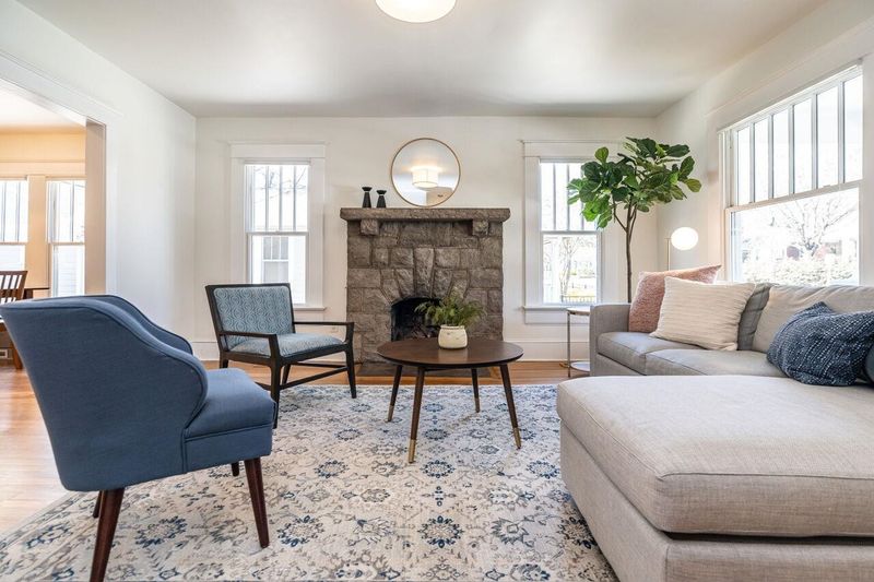 118 E Whitaker Mill Rd, Raleigh, NC 27608