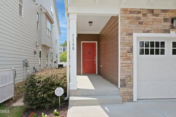 1180 Brown Velvet Ln, Apex, NC 27523