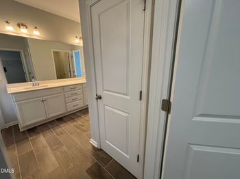 1180 Canyon Shadows Ct, Cary, NC 27519