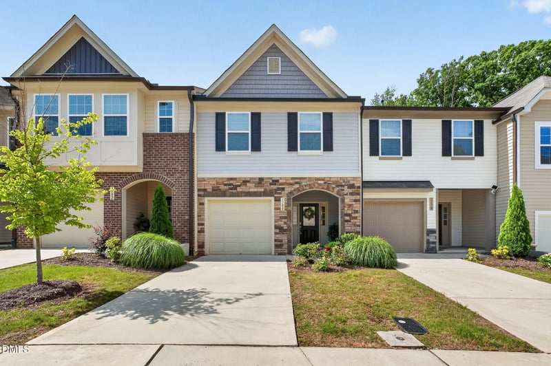 1180 Channel Drop Dr, Durham, NC 27703