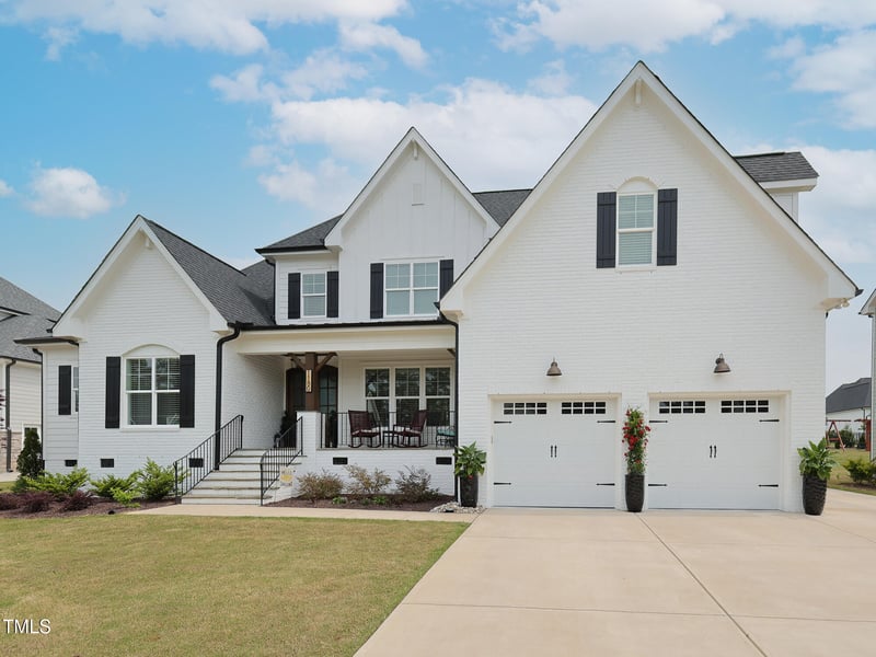 1180 Duke Farm Dr, Wake Forest, NC 27587