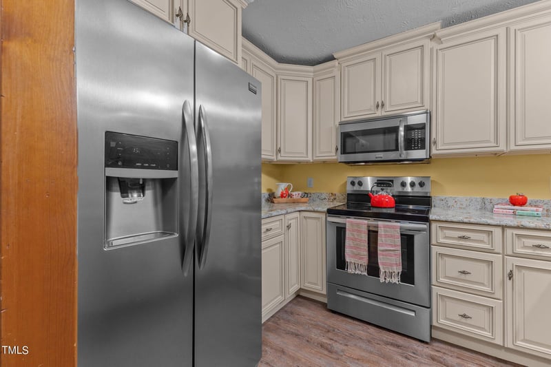 1180 Wrenwood Ct, Fayetteville, NC 28303