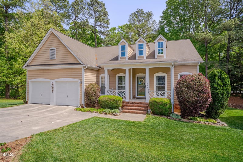 11804 Fairlie Pl, Raleigh, NC 27613