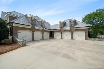 1181 Middle Rd, Fayetteville, NC 28312