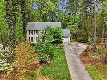 11820 Edgewater Ct, Raleigh, NC 27614