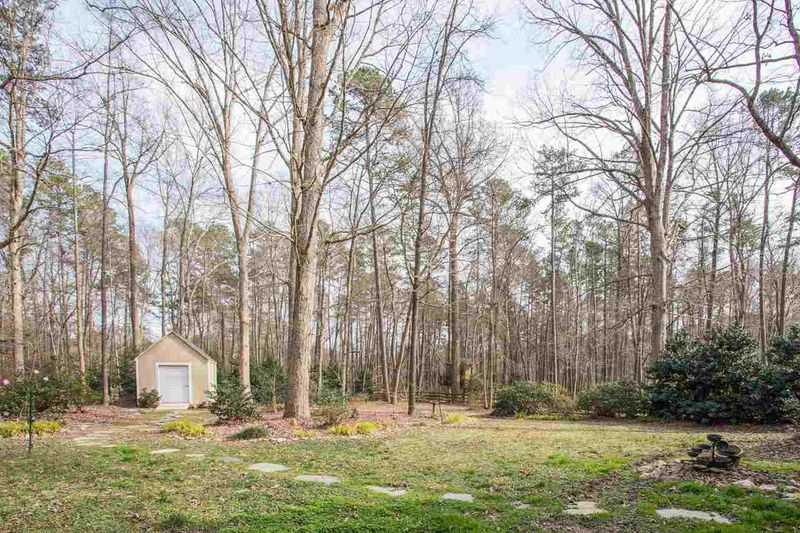 11832 Doc Arnold Dr, Raleigh, NC 27614