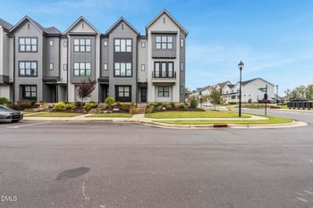 1189 Cottonsprings Dr, Wendell, NC 27591