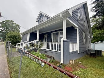 119 Anthony St, Burlington, NC 27217