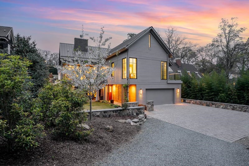 119 Battle Ln, Chapel Hill, NC 27514