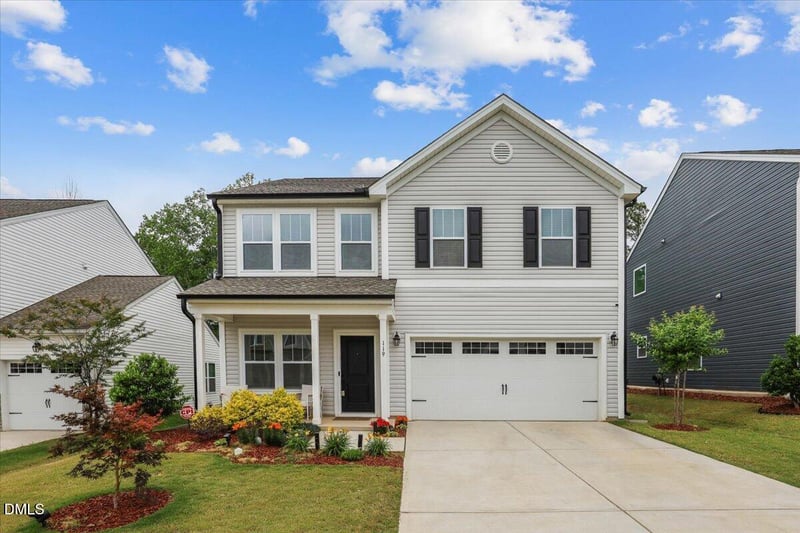 119 Bent Willow Dr, Clayton, NC 27527