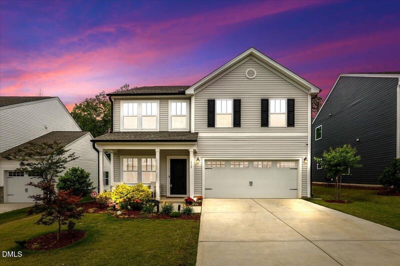 119 Bent Willow Dr, Clayton, NC 27527