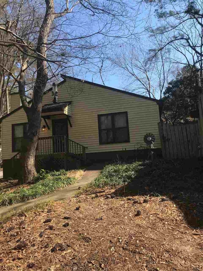 119 Bonnell Ct, Cary, NC 27511