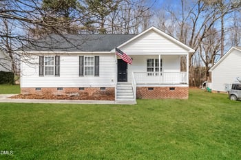 119 Cambridge Elm Dr, Clayton, NC 27520