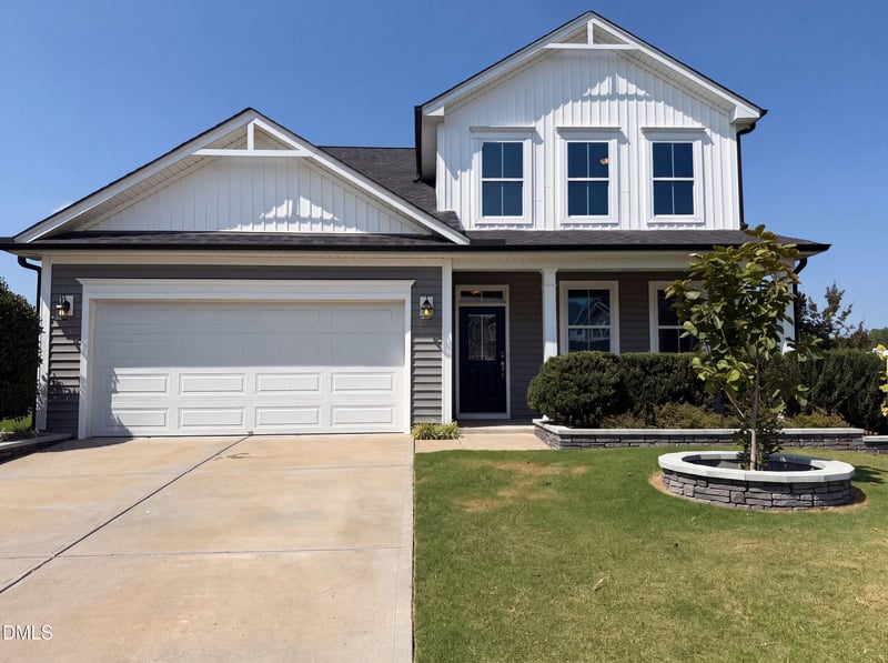 119 Caxton Ct, Clayton, NC 27527