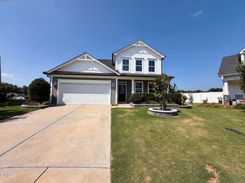 119 Caxton Ct, Clayton, NC 27527