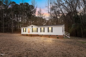 119 Cherry Blossom Ln, Lillington, NC 27546