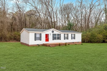 119 Cherry Blossom Ln, Lillington, NC 27546