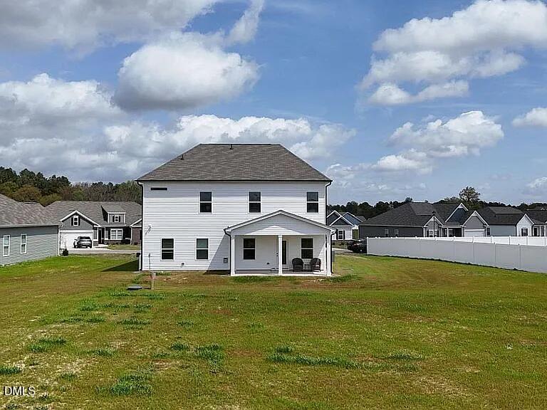119 Citizens Ct, Four Oaks, NC 27524