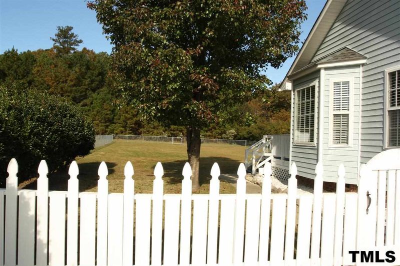119 Clear Water Dr, Smithfield, NC 27577