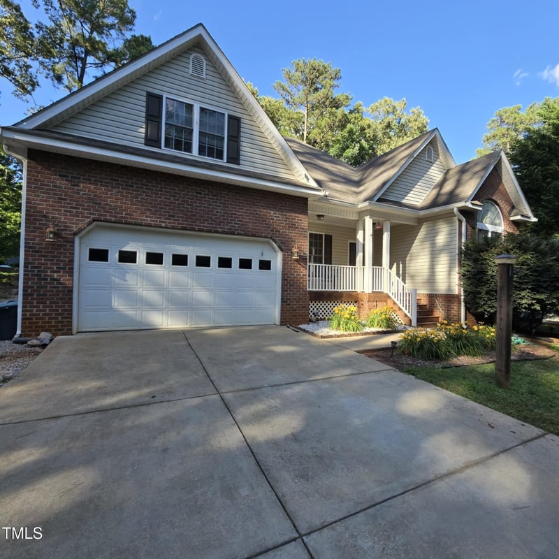 119 Comanche Dr, Louisburg, NC 27549