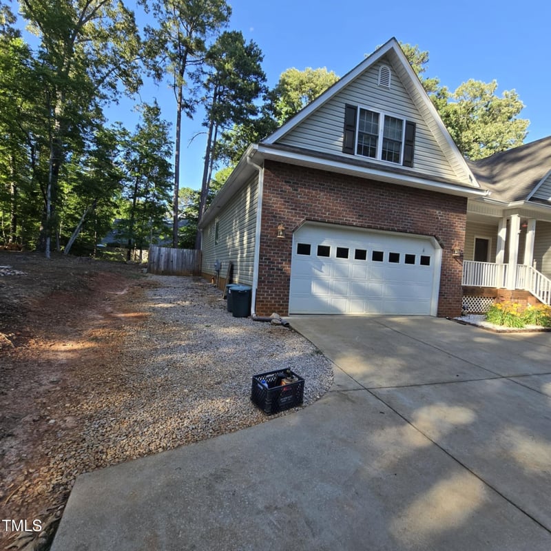 119 Comanche Dr, Louisburg, NC 27549