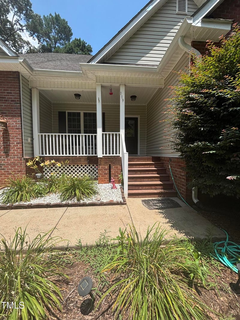 119 Comanche Dr, Louisburg, NC 27549