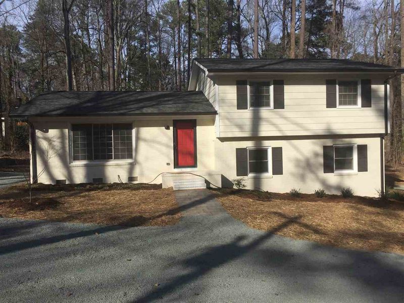 119 Cynthia Dr, Chapel Hill, NC 27514