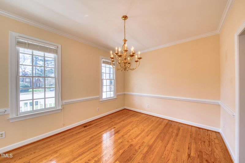 119 Doric Ct, Cary, NC 27519