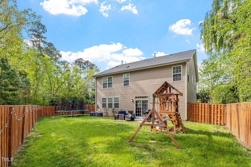 119 English Ivy Dr, Durham, NC 27703