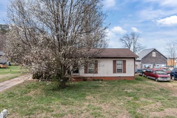 119 Forestwood Ct, Mebane, NC 27302