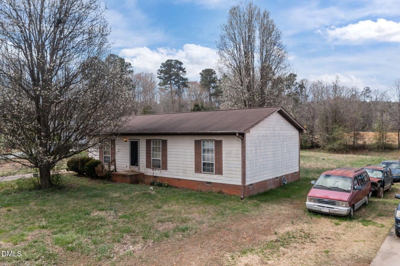 119 Forestwood Ct, Mebane, NC 27302