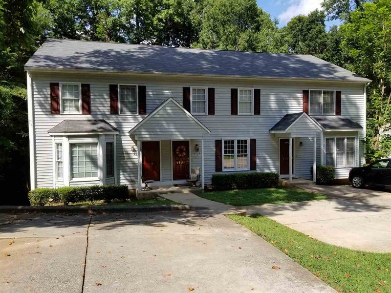 119 Greengate Ct, Cary, NC 27511