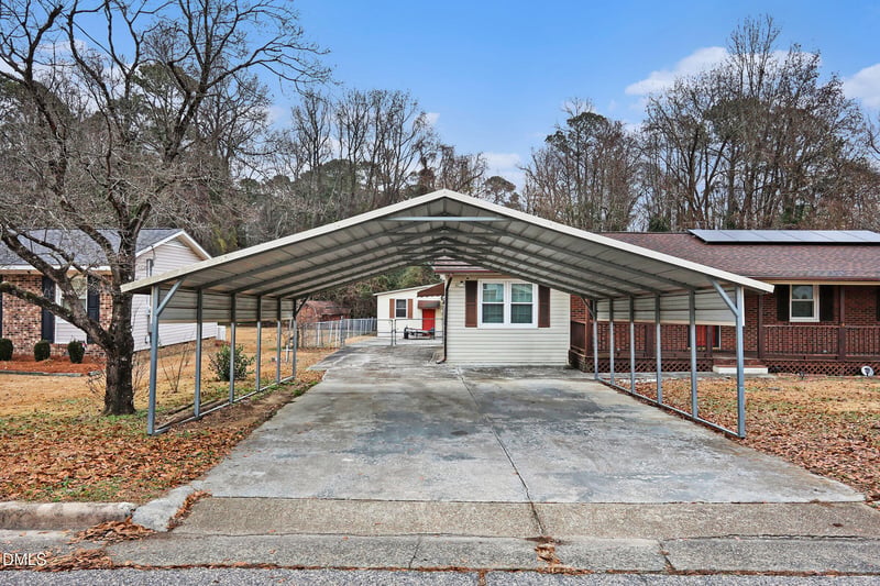 119 Gulf Dr, Dunn, NC 28334
